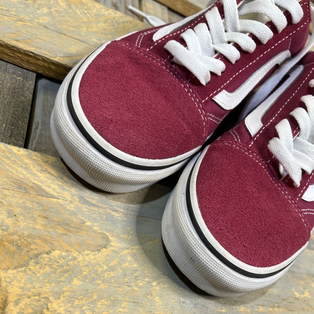 Like New [Vans] Burgundy Red Low Top < Old Skool > Shoes + Sneaker | M 6 - W 7.5 - Picture 11 of 15